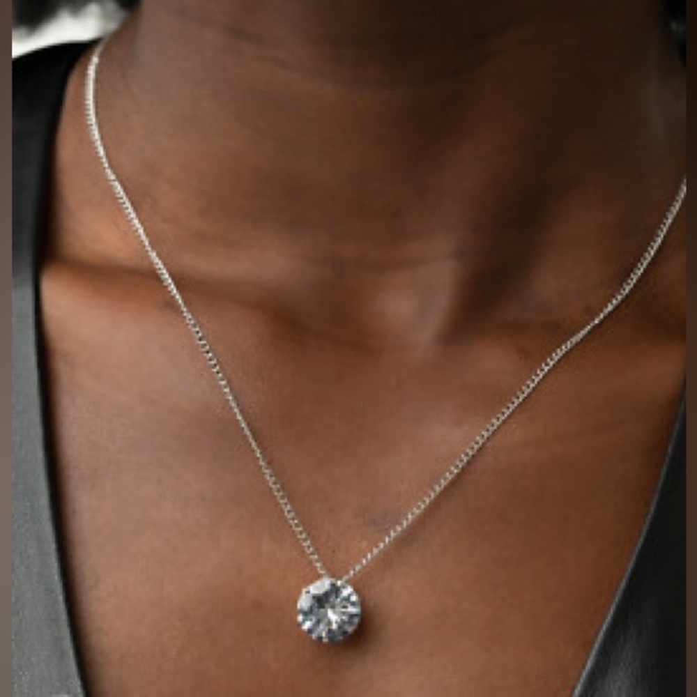 Solitaire diamond rhinestone pendant necklace and earrings